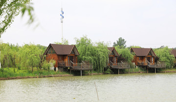 湿地木屋 水边木屋