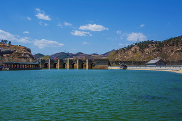 九门口河水与水上长城