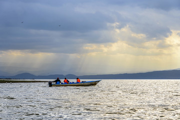 非洲肯尼亚奈瓦沙湖