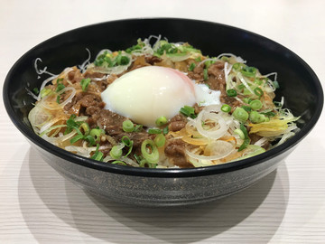 牛肉时雨煮 鸡蛋牛肉盖饭