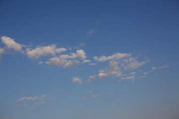 蓝天 白云