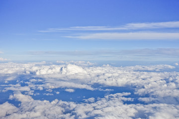 高空蓝天云海大地（航拍）