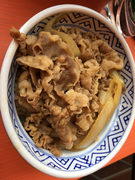 肥牛饭