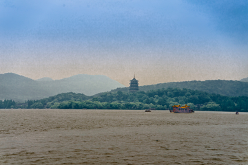 雷锋塔景区