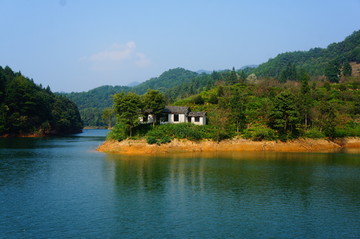 千岛湖岛上人家