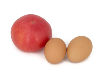 白色背景的番茄鸡蛋