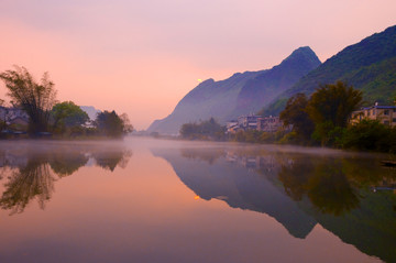 绿水河晚景