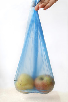 塑料袋装苹果