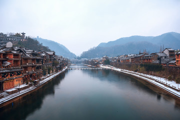 凤凰古城雪景