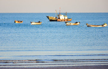 海边渔船 海边风景