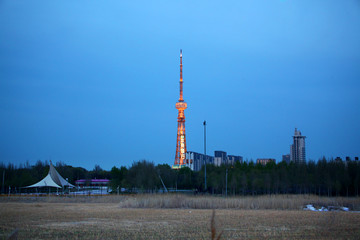 大庆 油田 电视台