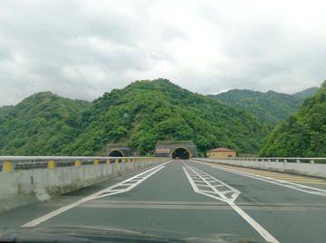 高速路隧道