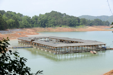 龙凤渔村