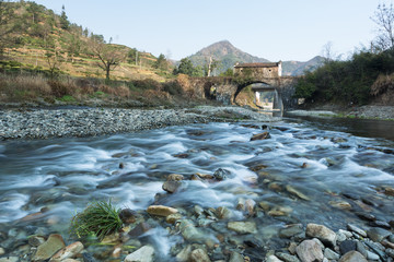 小桥流水