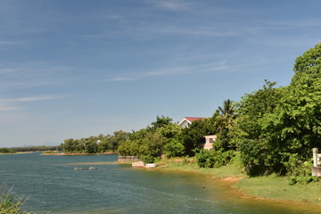 湖边美景