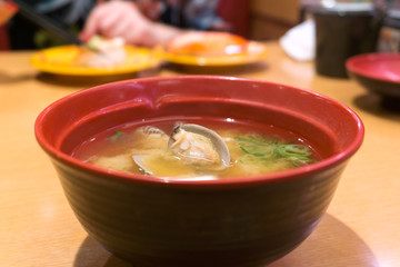 蛤蜊味增汤