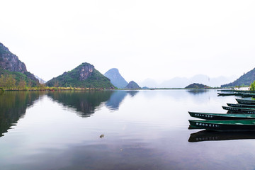 普者黑山水风光