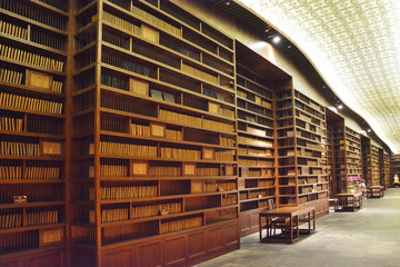 古籍图书馆书架