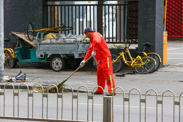 清洁工人 环卫工人 扫马路