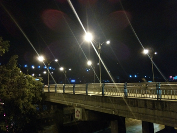 大桥夜色