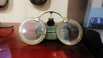 天然水晶牛角镜圈白铜镜架老眼镜
