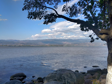 西昌邛海风景