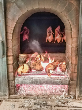 壁炉果木烤鸭