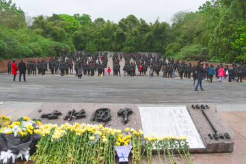 中国壮士群雕广场