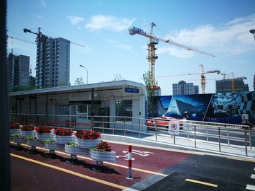 城市快线公交站