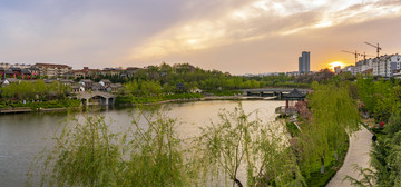 青州南阳河风景区城市晚霞风景