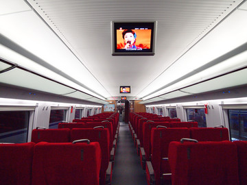 中国高铁 一等座车厢