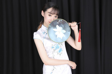 旗袍女子