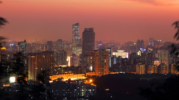 广州白云山俯瞰城市风光夜景