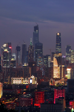 广州白云山俯瞰城市风光夜景