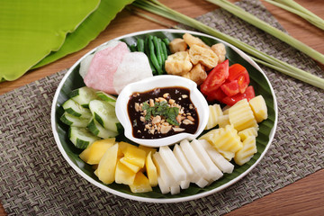 大马啰喳果蔬沙律东南亚美食