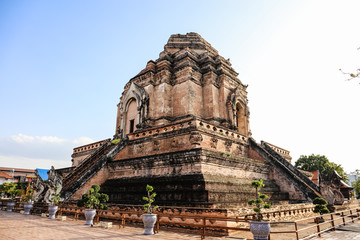 泰国清迈契迪龙寺大佛塔