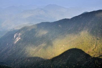 青山