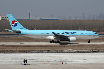 飞机滑行 大韩航空