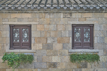石墙 窗户 青瓦 中式古建筑