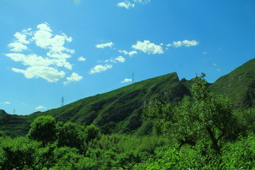 高山丘壑