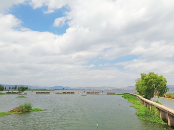 湖景