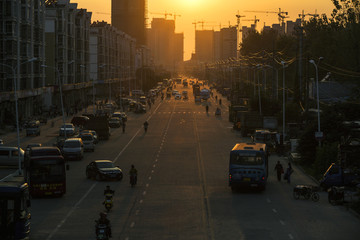 夕阳下的街道