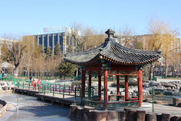 北京陶然亭公园姊妹亭