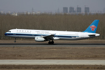 中国南方航空 飞机起飞 民航