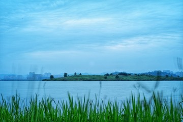 初夏时的余杭南湖