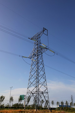 热电厂 电厂 高压线 铁塔