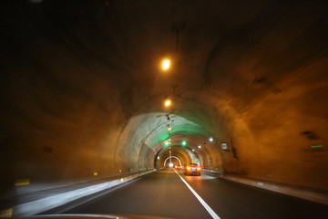 隧道光线