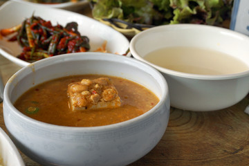 韩国嫩豆腐汤 韩式大酱豆腐汤