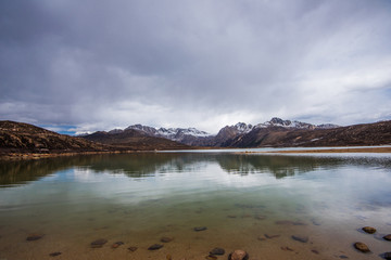 高山湖泊