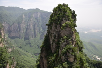 云台山悬崖峭壁